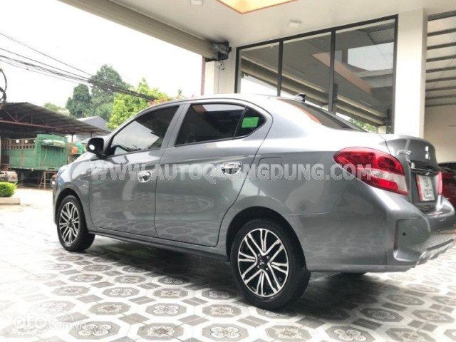 Xe mới như trong hãng6