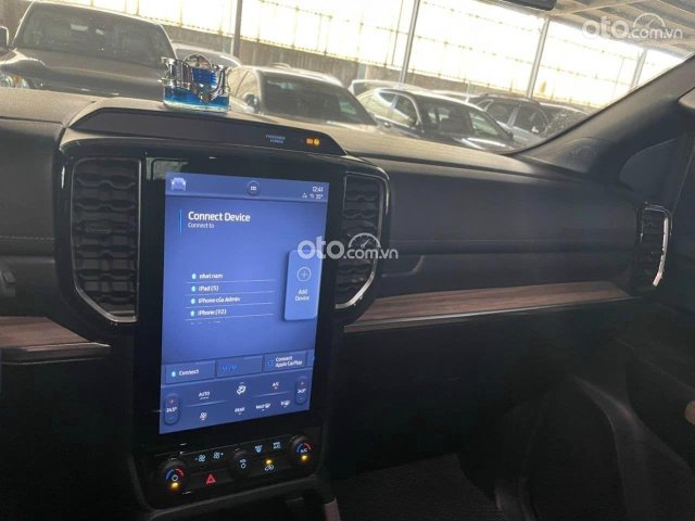 Xe đi 1 vạn km 2