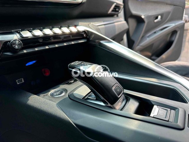 Peugeot 5008 bản full 1.6AT 2018 trắng bh thân vỏ5