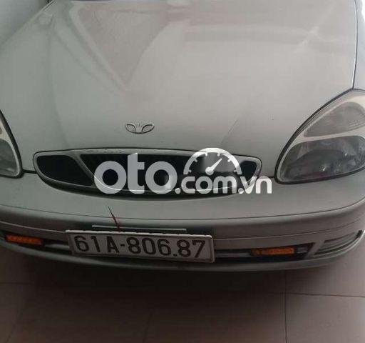 Bán xe gia đình Deawoo Nubira II0
