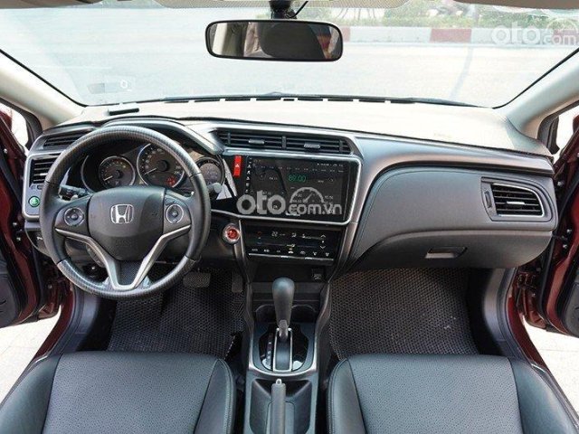 Xe màu đỏ giá ưu đãi10