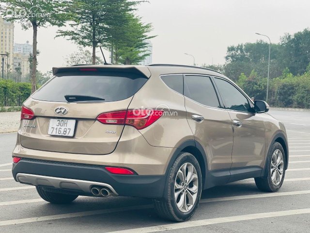 Xăng full 2 cầu, giá: 630tr4