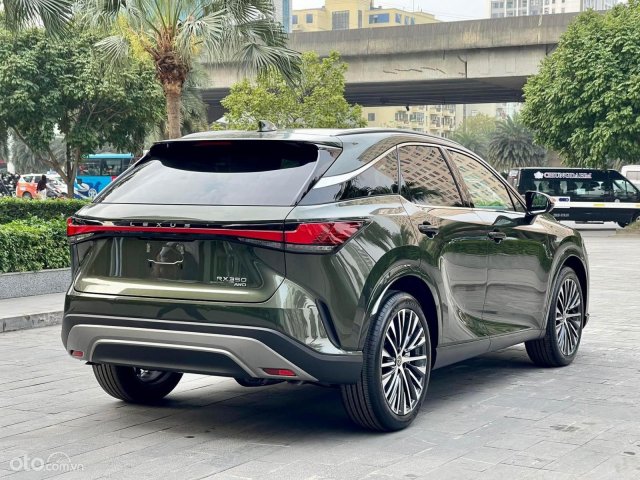 Chính hãng mới 100% nhập khẩu nguyên chiếc từ Nhật Bản, giấy tờ pháp lý rõ ràng Lexus Việt Nam12