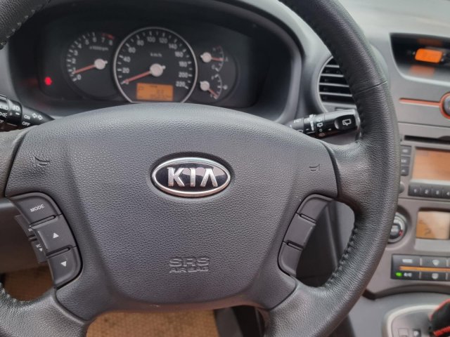 Xe màu xám giá hữu nghị15