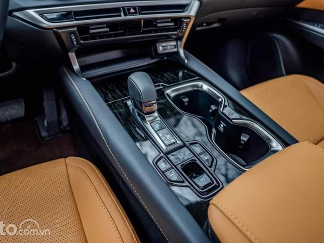 Chính hãng mới 100% nhập khẩu nguyên chiếc từ Nhật Bản, giấy tờ pháp lý rõ ràng Lexus Việt Nam4