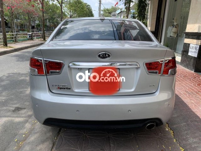 Kia Forte 1.6 AT (lẫy số vô lăn) hàng 3 cục0