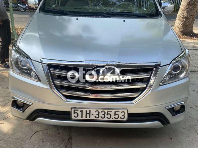 Toyota Innova 20142