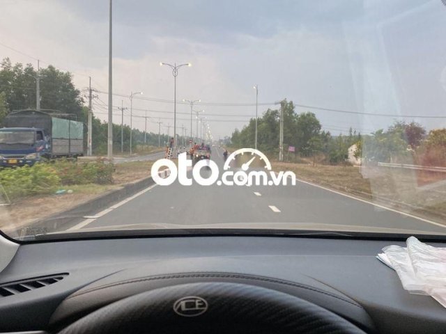Bán xe chính chủ. Chạy gia đình. Xe bản full1