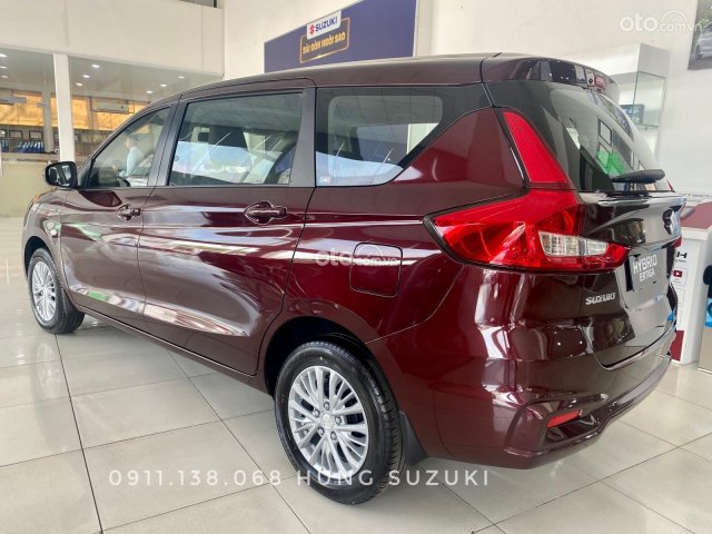 Khuyến mãi 26 triệu và phụ kiện - Tiêu hao 5.05 lít/100 km1