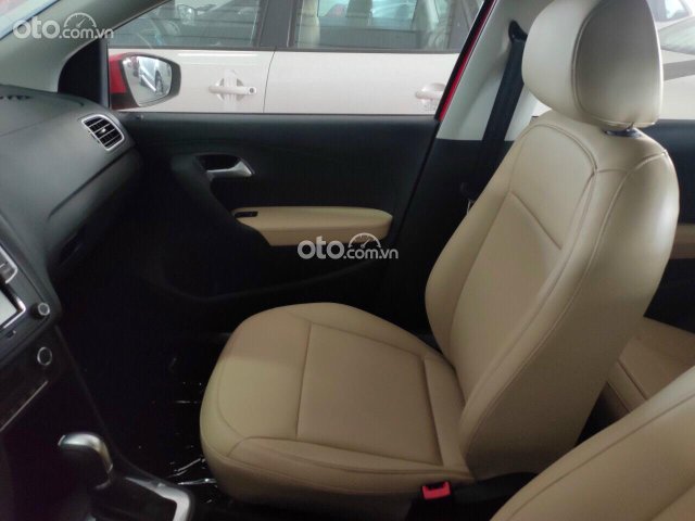 Xe nhập khẩu nguyên chiếc7