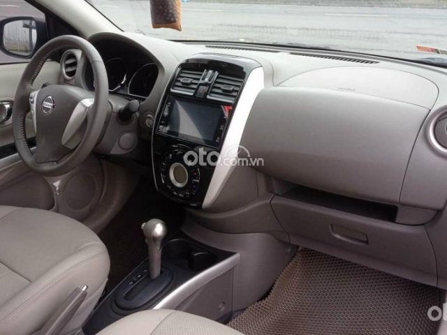 Màu xám, giá chỉ 410 triệu7