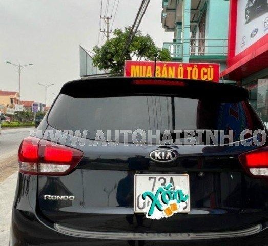 Màu đen9