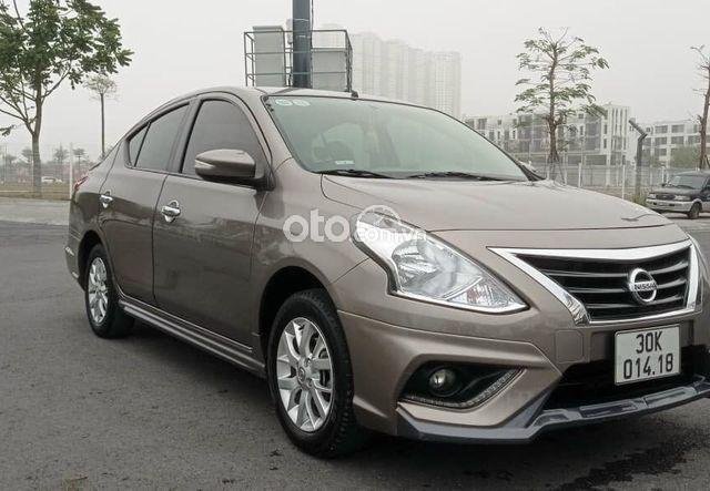 Màu xám, giá chỉ 410 triệu2
