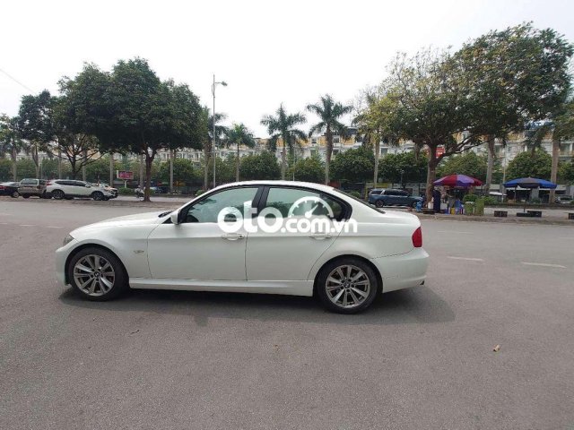 320I 20092