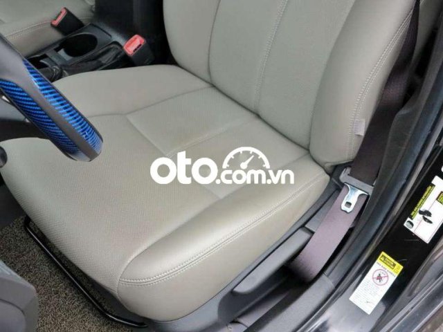 Corolla S nhập Canada4