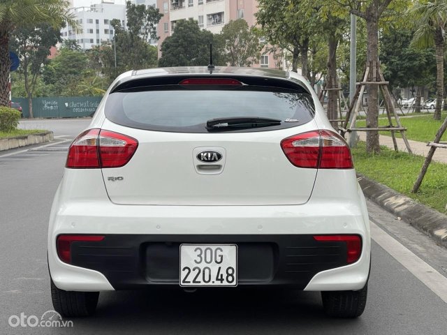 Màu trắng, 405 triệu5