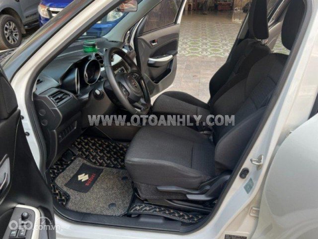 Xe nhập khẩu nguyên chiếc Thái Lan8