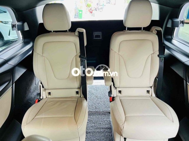 Mercedes Benz V250 AMG model 20214