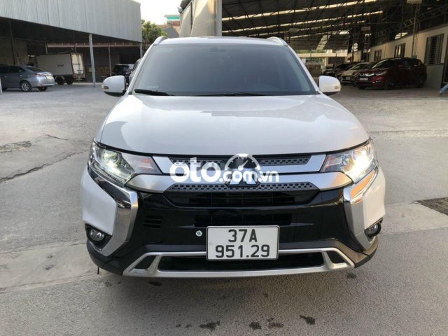 🚙 Mitsubishi Outlander 2.0CVT 20211