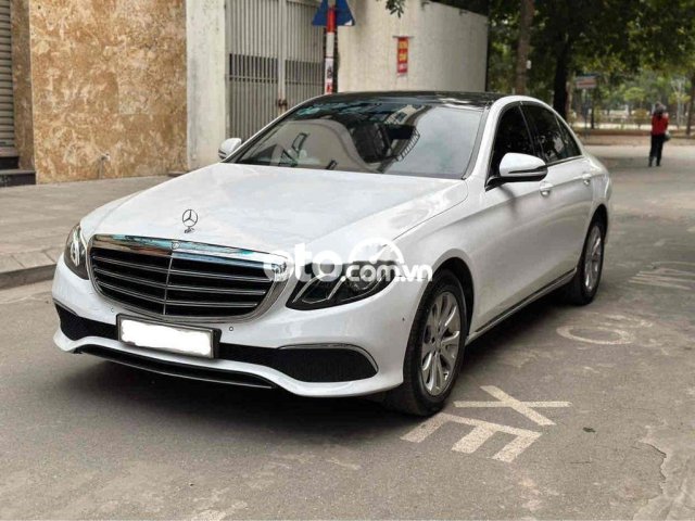 Bán gấp E200 2017 độ full E300 giá 1 tỉ