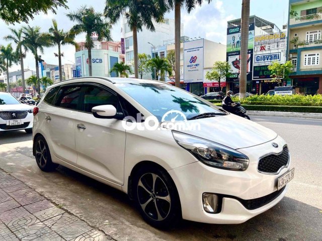 Kia Rondo AT Trắng Năm 20160