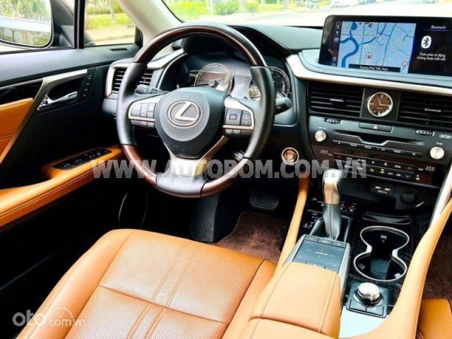 Chạy 6900km mới nhất tại thị trường Việt Nam6