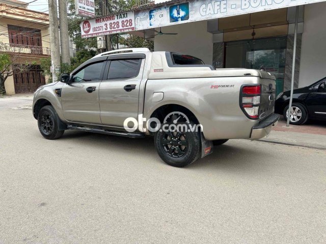 Ford Ranger XLS số tự động