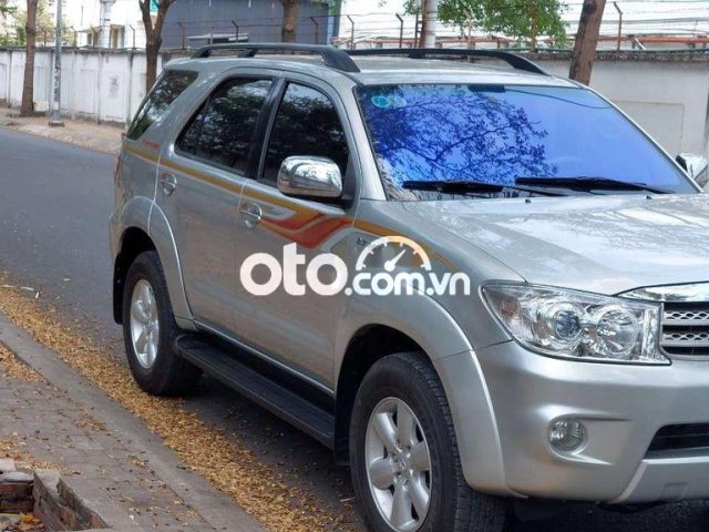 FORTUNER 20100