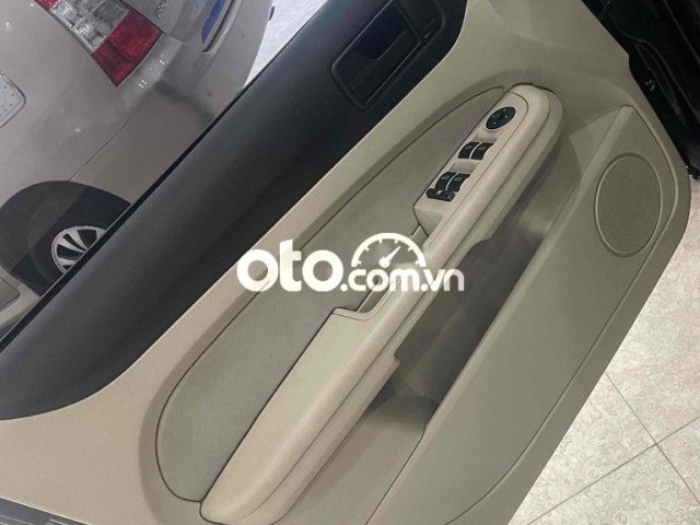 bán focus8