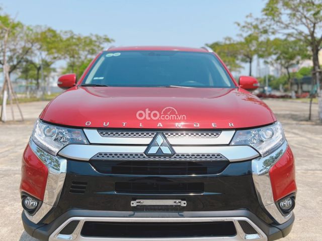 SUV 7 chỗ hiện đại0