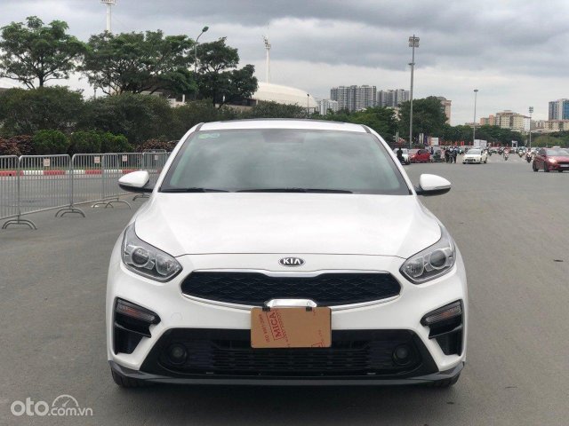Xe màu trắng19
