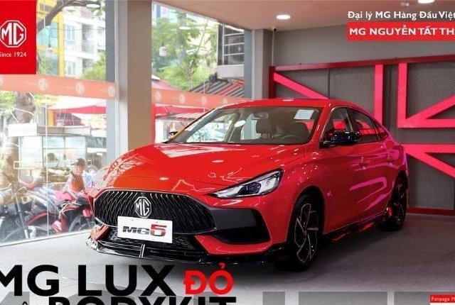 Đỏ - Quà tặng trọn bộ body kit kèm gói phụ kiện cao cấp trị giá 30tr