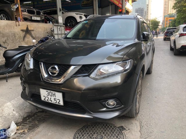 Màu nâu, biển Hà Nội3