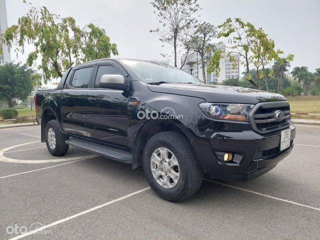 Cần bán lại xe đăng ký lần đầu 2018 ít sử dụng giá tốt 565tr1
