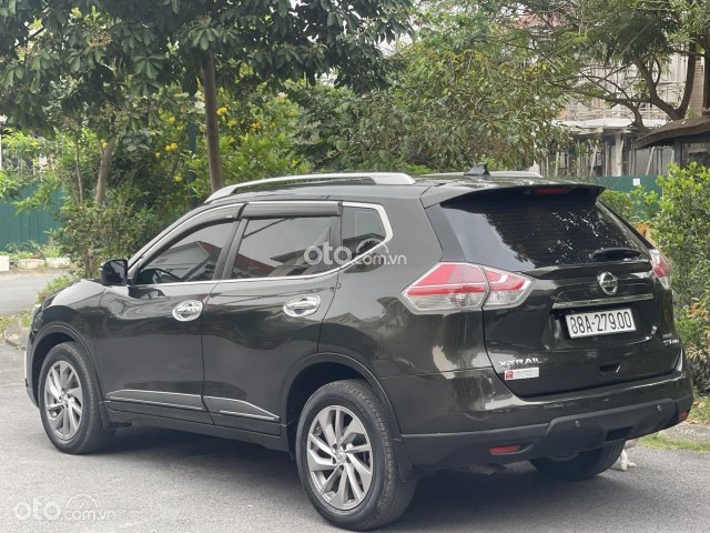 Xe gia đình giá chỉ 720tr3