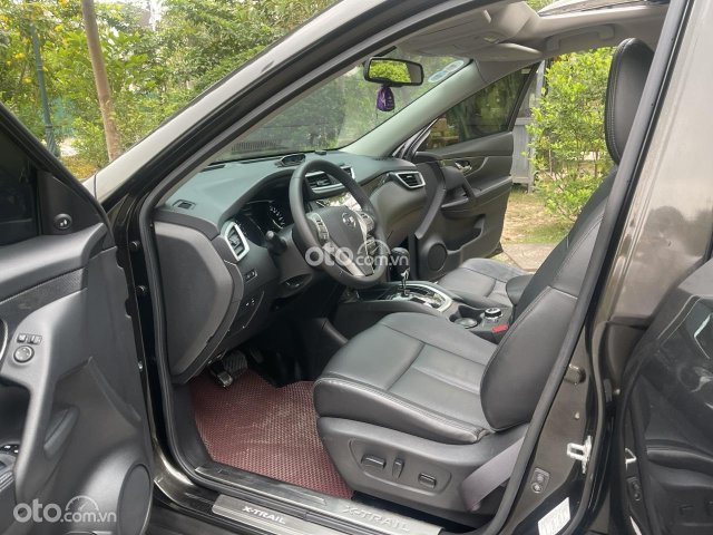 Xe gia đình giá chỉ 720tr5