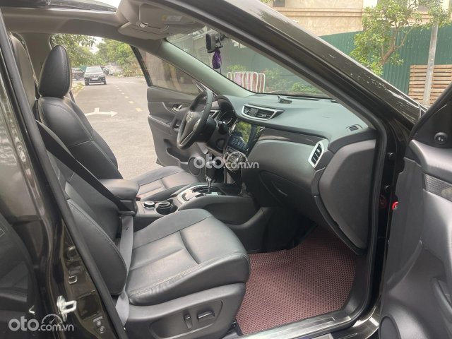 Xe gia đình giá chỉ 720tr7