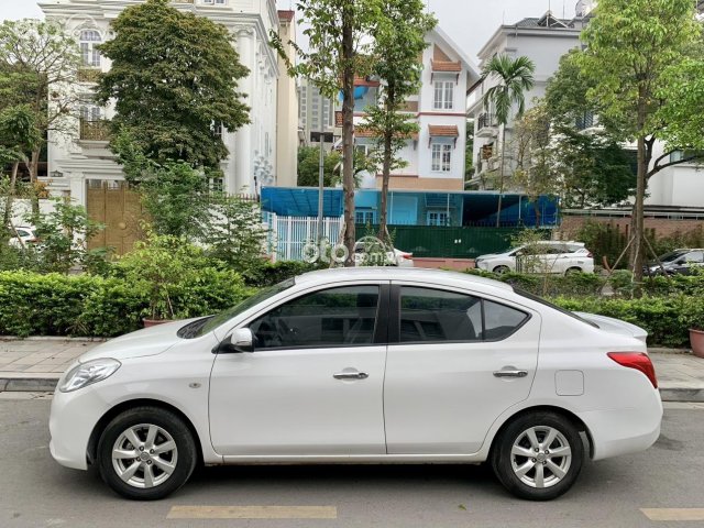 Màu trắng biển Hà Nội4