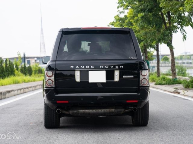 Xe màu đen4