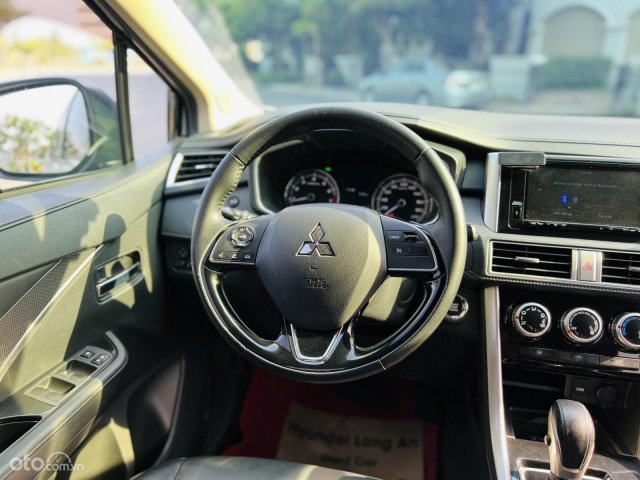 Xe màu trắng, giá 555tr13