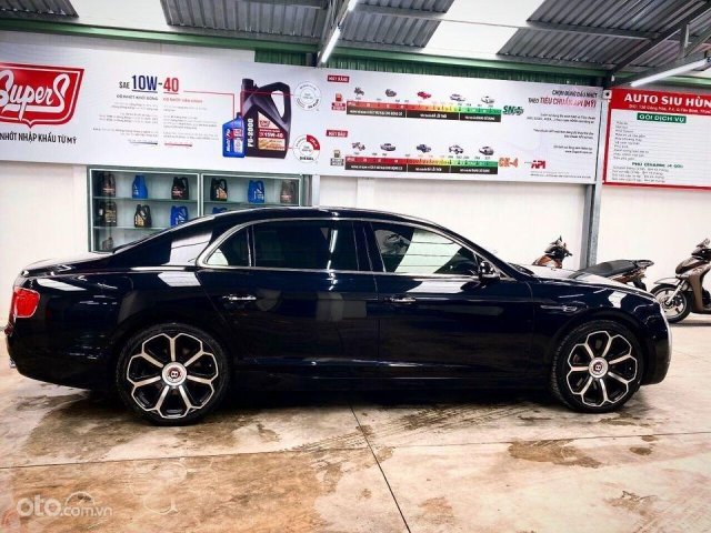 Xe nhập khẩu2