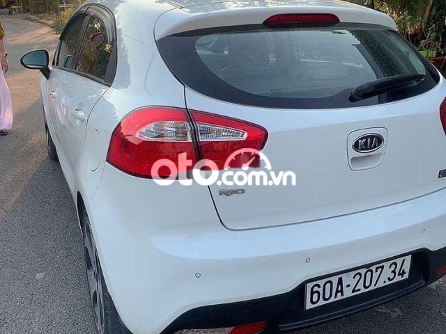 Bán xe gia đình kia rio1