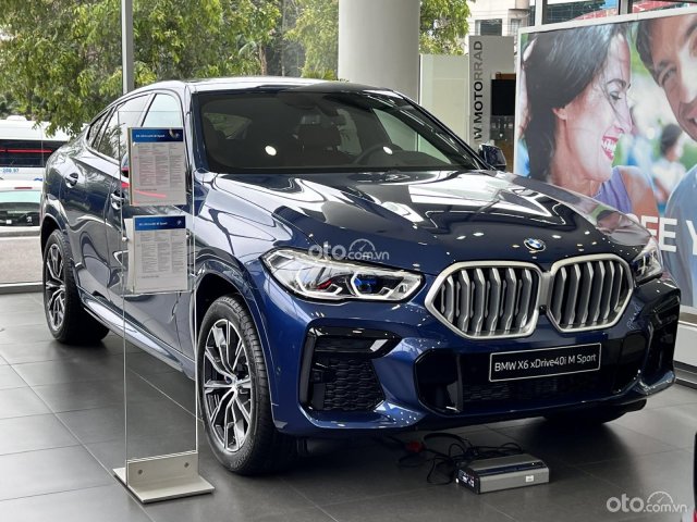 Ưu đãi cực lớn 300tr tiền mặt + phụ kiện chính hãng BMW sẵn xe tại showroom giao ngay