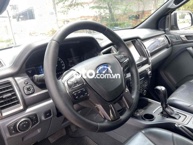 Everest Titanium xe 2016 chuẩn đẹp bán tại Ford7