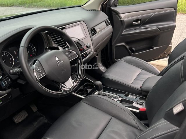 Bán xe nhập khẩu, giá chỉ 799tr7