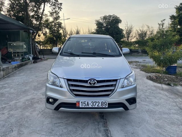 Toyota Innova 2015