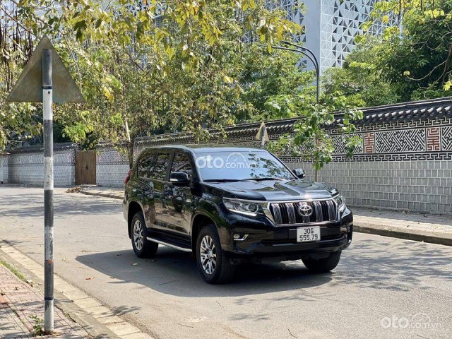 Toyota Land Cruiser Prado 2020 tại Hà Nội0