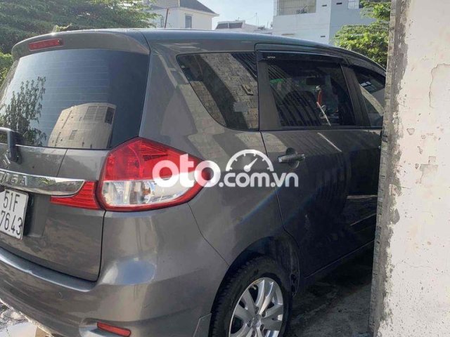 suzuki ertiga 7c,AT lên full nội thất0