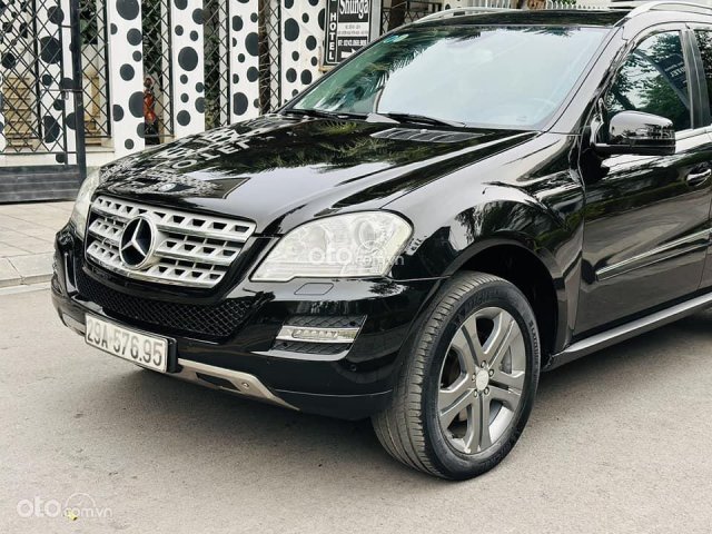 Mercedes-Benz ML 350 2010 tại Hà Nội0