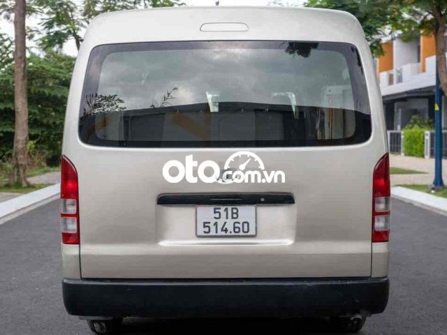 Hiace máy dầu một chủ sx 20090